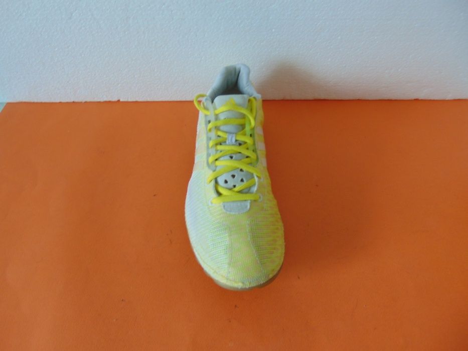 Adidas номер 40 1/3 Оригинални мъжки маратонки