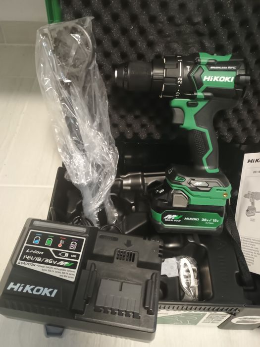 Filetanta hikoki dv36dc. Noua. Cutie , baterie și incarcator multivolt