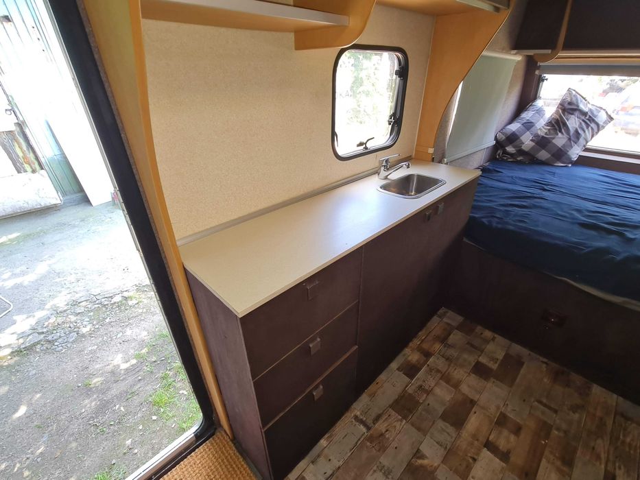 Каравана Bailey Discovery 400