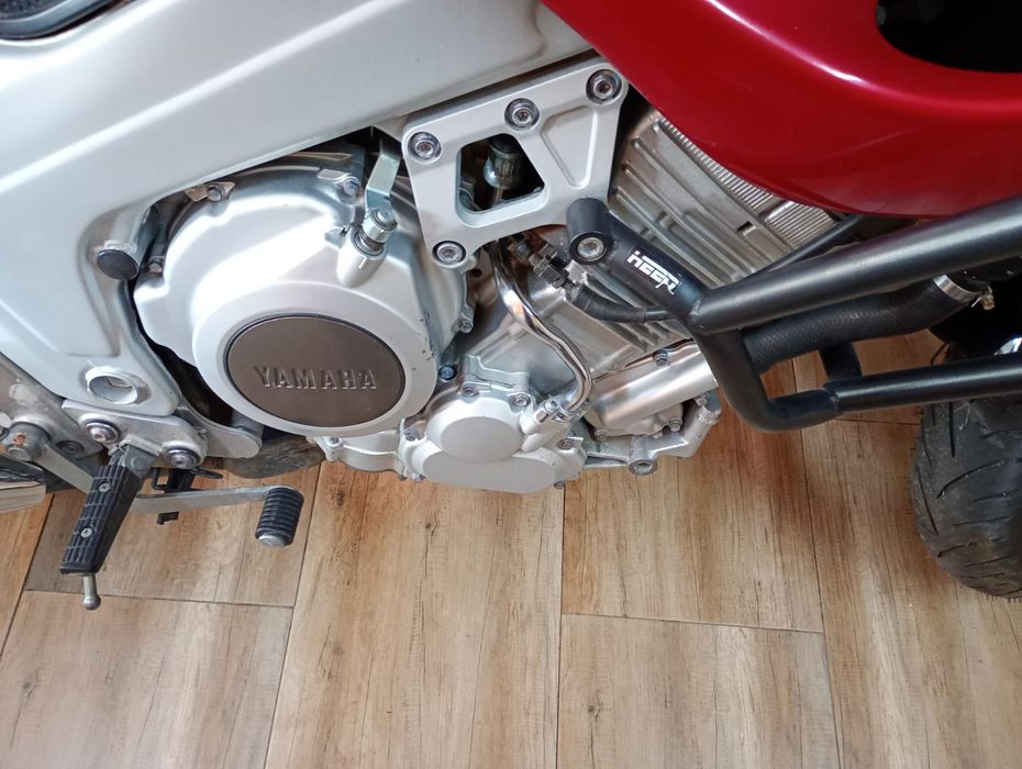 Vând Yamaha TDM 850