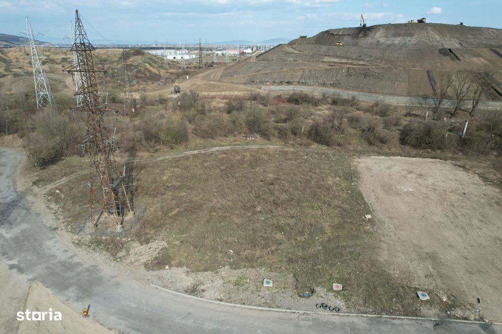 Teren Intravilan Coresi Parc Industrial - Tractorul