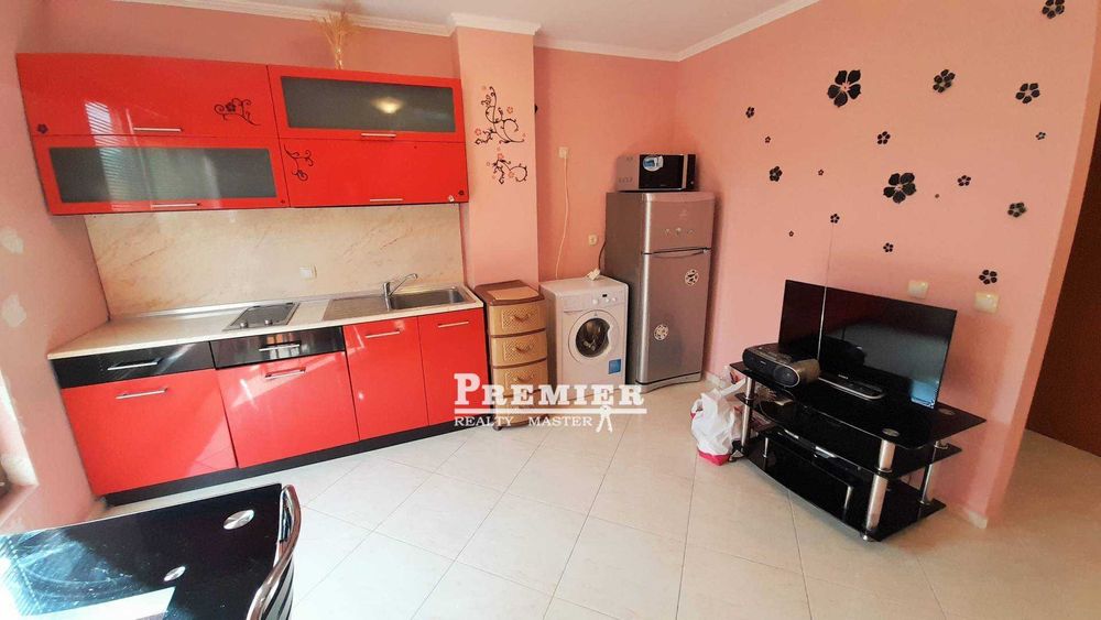 Продава се Двустаен апартамент в Свети Влас - 67 кв.м за 956 €/кв.м - Снимка #5