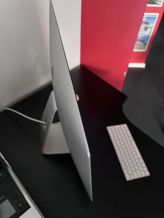 iMac Retina 5K / 27 inch / i7 / 3 TB/ 32 GB RAM / AMD Radeon R9 4GB /