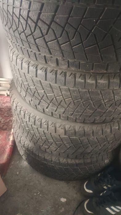 Продам резину зимниию