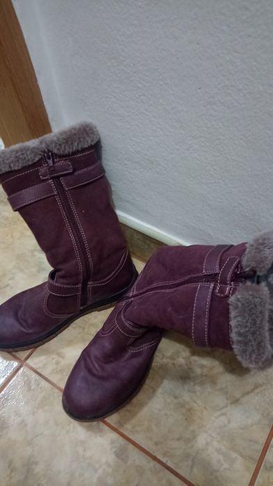 Vind cizmulițe fetițe