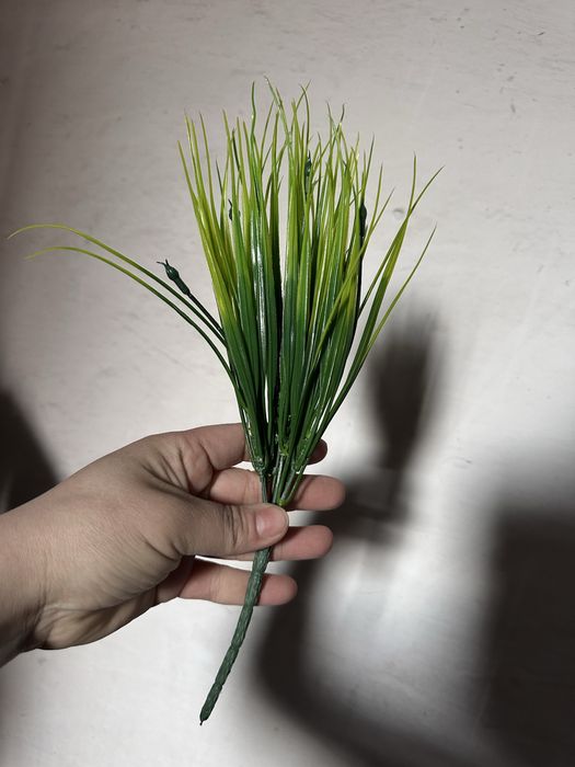 Искуственная трава в кашпо