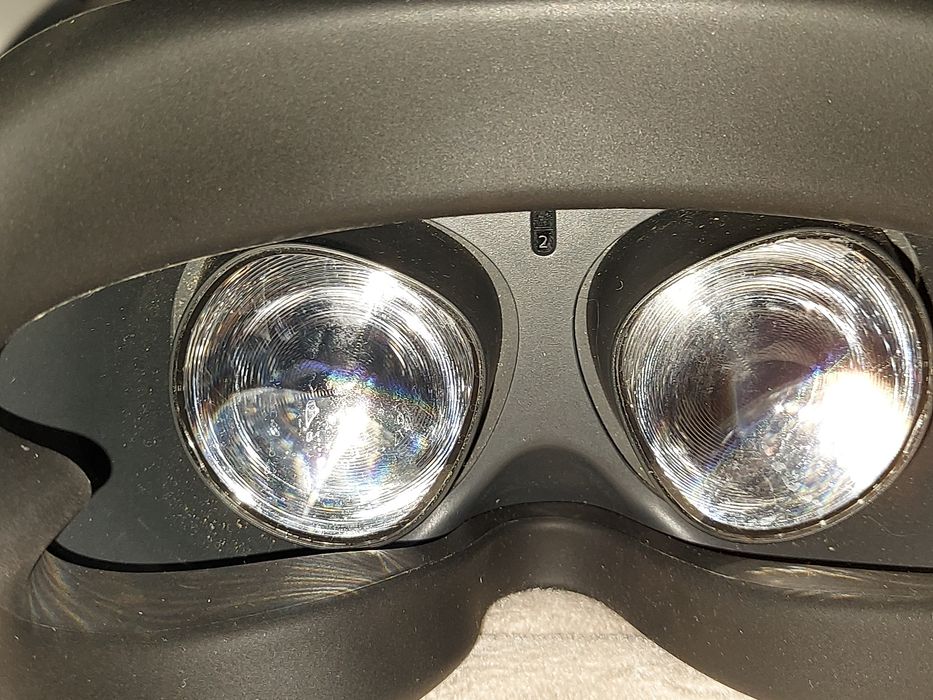 Meta Quest 2 256 + bobovr m2 pro