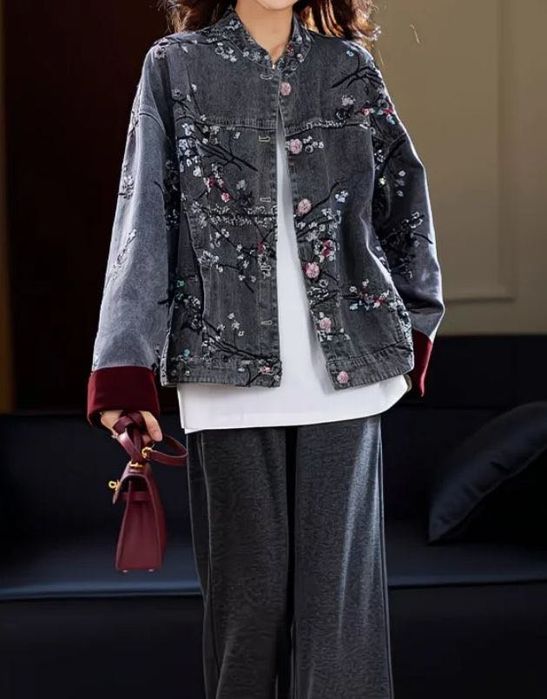 Продам джинсовку новая