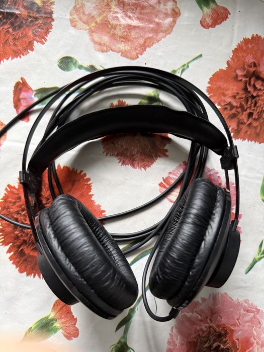 Casti AKG 52 Cu fir pentru Studio