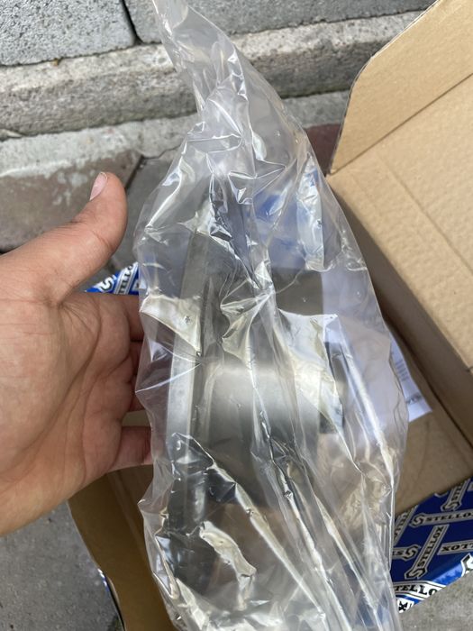 Тормозные диски на Ауди А4