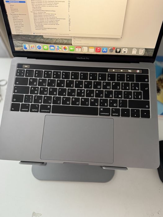 Macbook Pro 2019 8/128 13’3” в отличном состоянии