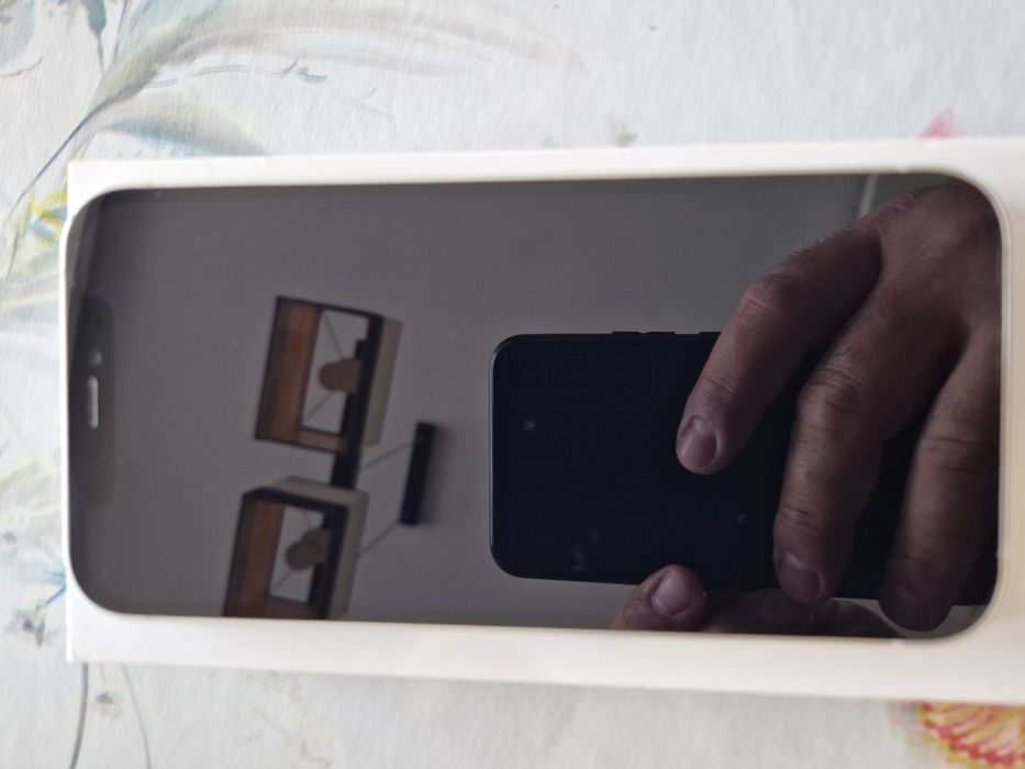 Iphone 12 128gb Бял