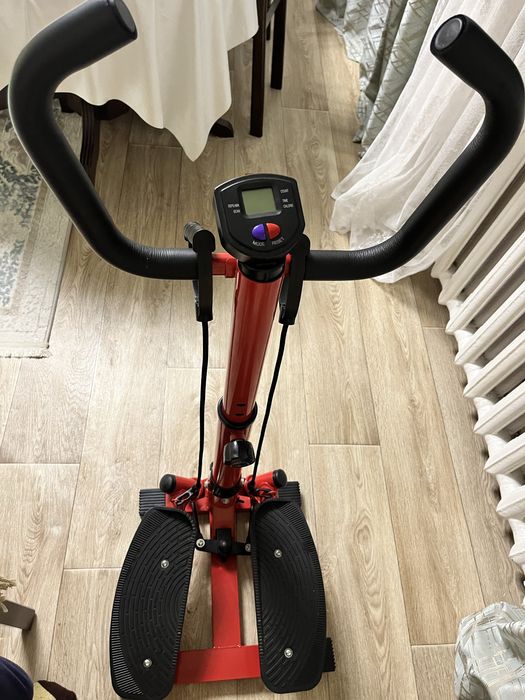 Срочно Продается Поворотный степпер