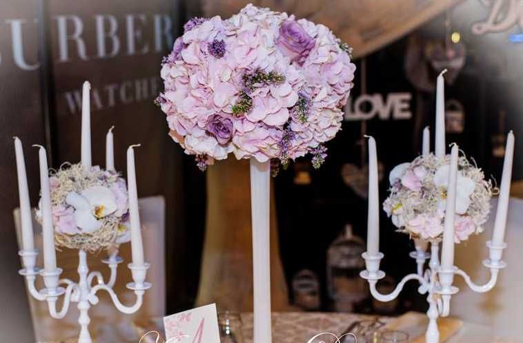 Vaze de sticla albe elegante