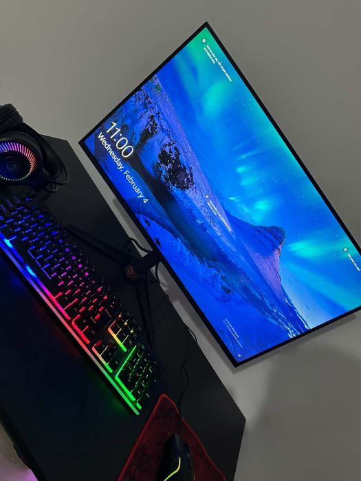 Pc gaiming complet 3200 lei urgent !