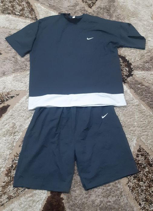 Продам    джинсы