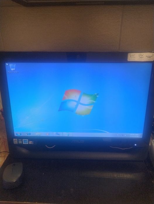 All-in-One PC (AiO) produs de ASUS, un model clasic