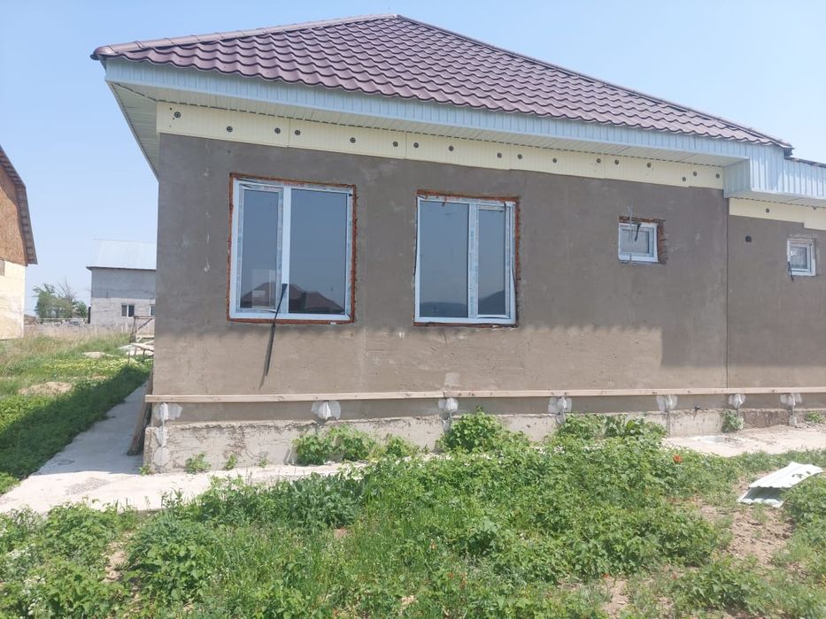 Продам дом в черновои отделке