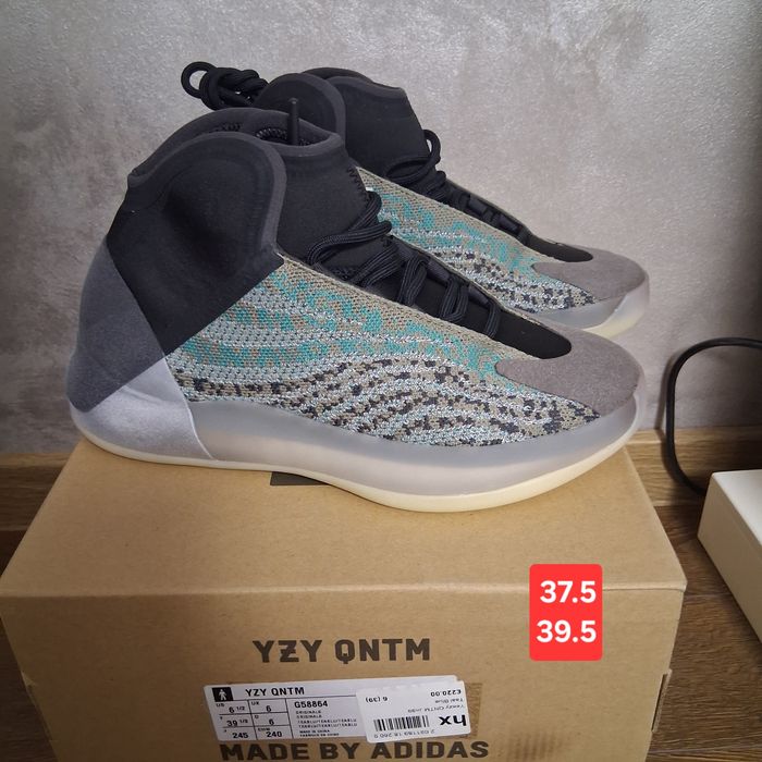 Adidași.adidas yezzy