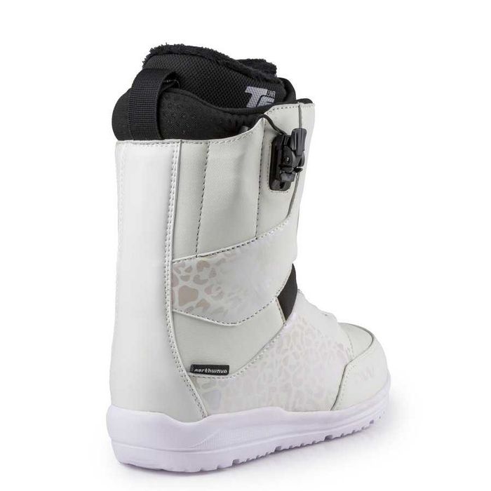 Женские ботинки для сноуборда