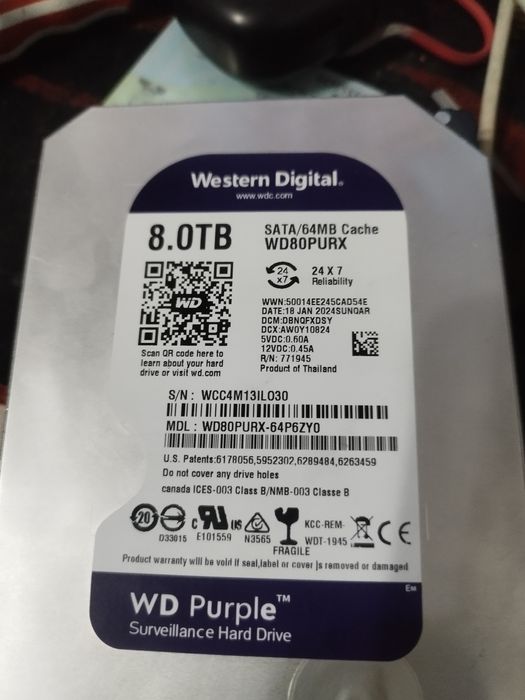 Продам жёсткий диск WD Purple 8TB (WD80PURX)