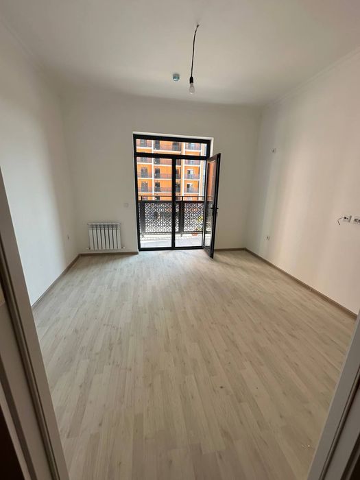 Srochna sotiladi Sergeli Xonabod 2 va 3 xonalilar sotiladi ipotekaga