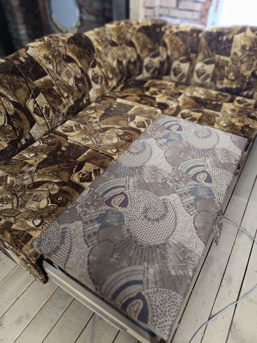 Кухненски ъглов диван разтегателен