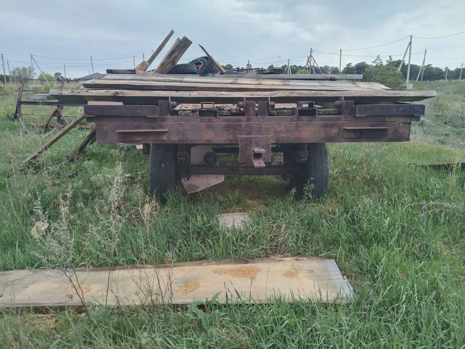 Продам прицеп. Можно сделать под повильон для пчел