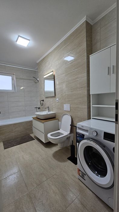 Apartament Nou+parcare+boxa  de inchiriat