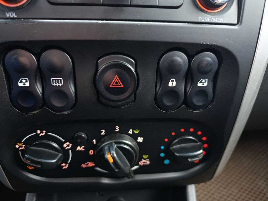 Nissan  2014  года