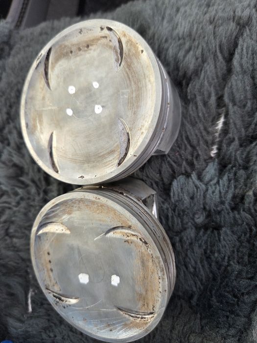 Продам блок цилиндров от Субару