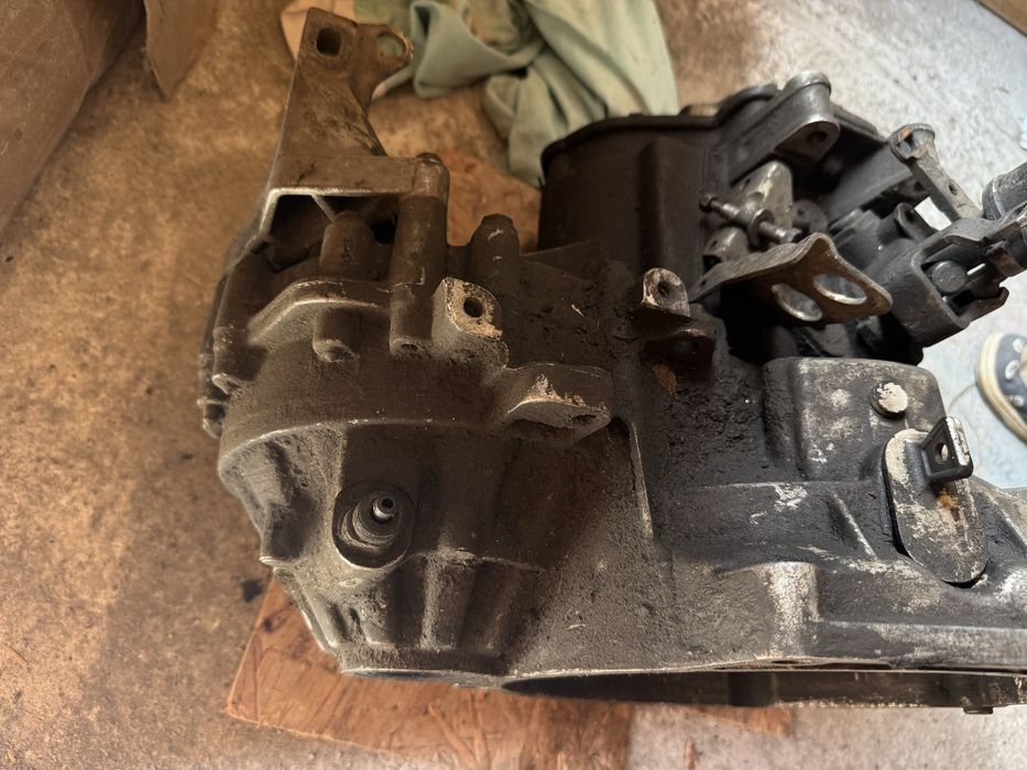Коробка Volkswagen Passat B3 МКПП