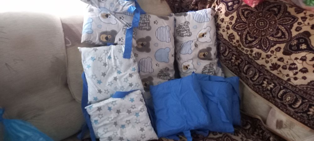 Бортики для детских кроваток