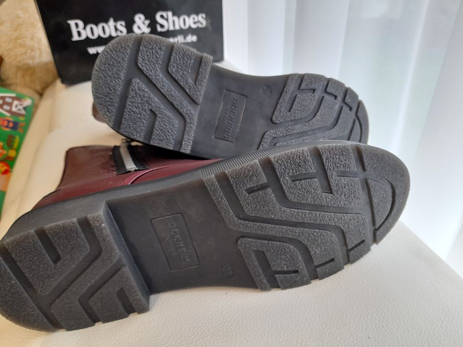 Botine noi piele