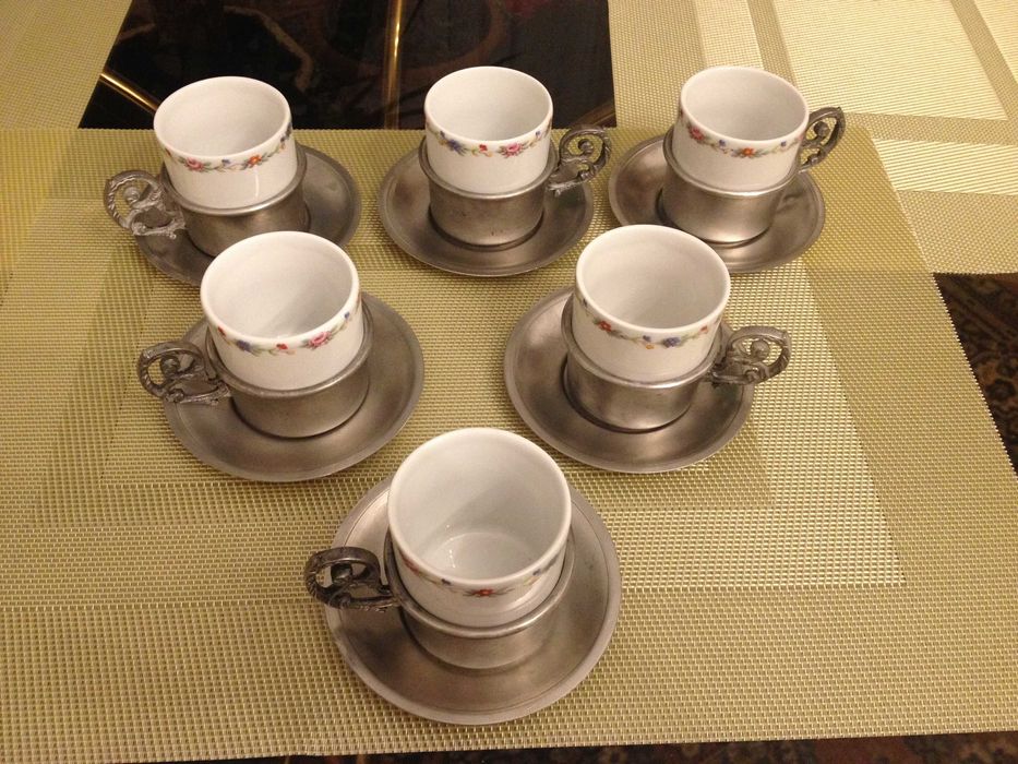 Vintage. Немски сервиз за кафе с подстакани. Чаши/халби за бира.