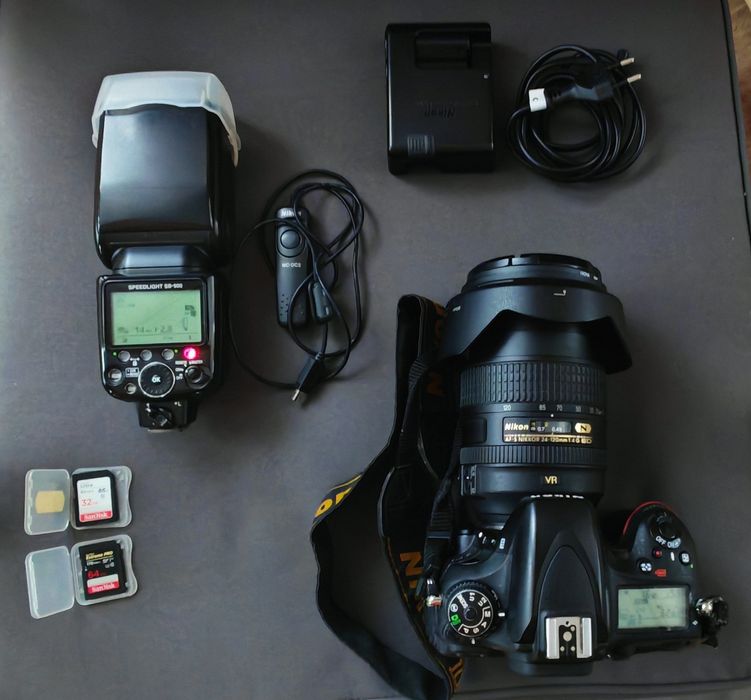 Blit Nikon Sb900; rucsac Case logic