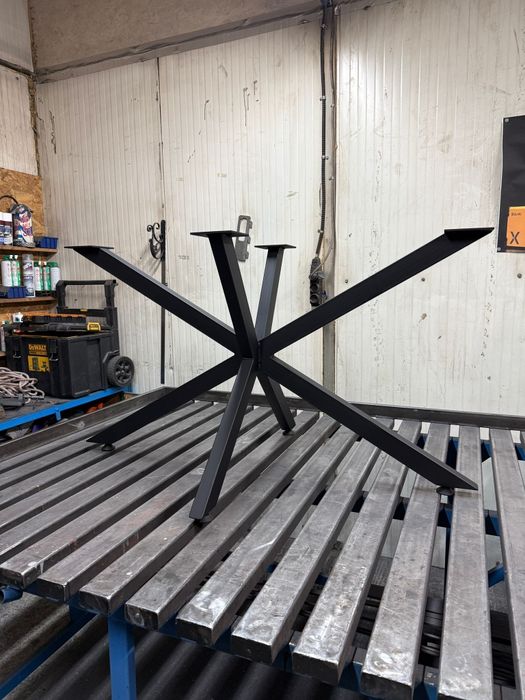 Picioare metalice pentru masa