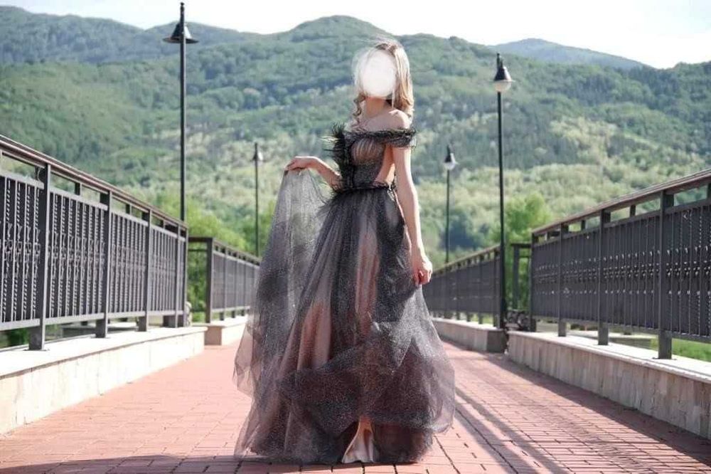 Бална рокля за абитуриенти