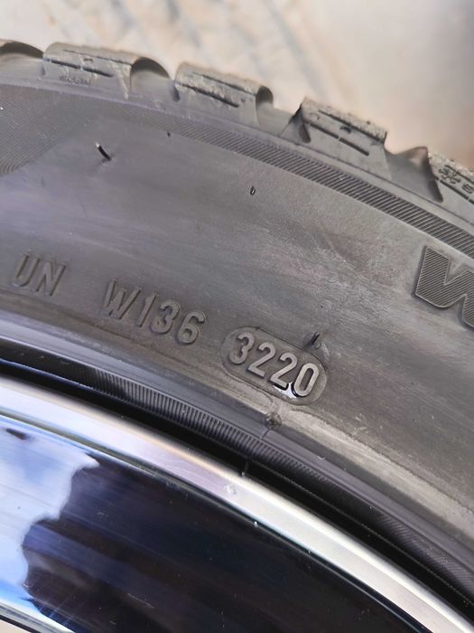 18 цола Mercedes спорт пакет джанти с гуми Pirelli комплект