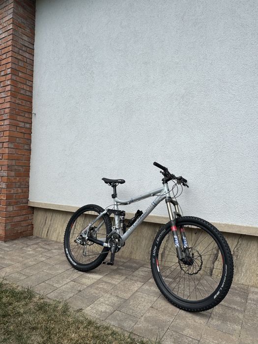 Bicicleta full suspension Steppenwolf Tycoon SL