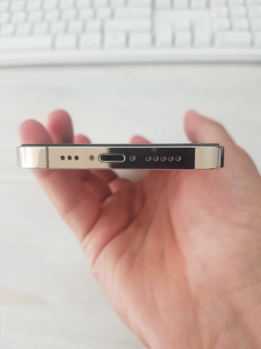 Iphone 12 pro LLA