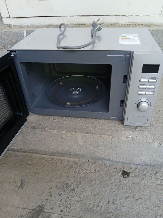 Микроволновая печь