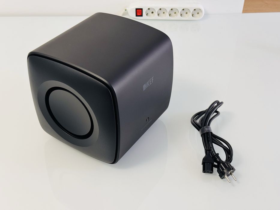 BOXE active/Sistem stereo hi-fi KEF LS50 Wireless II + standuri KEF S2