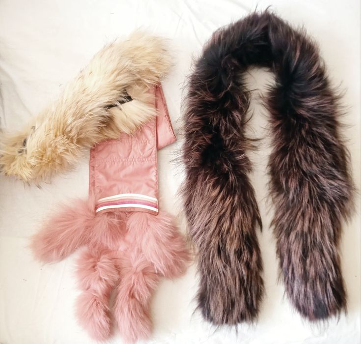 Шкурки норки и соболя