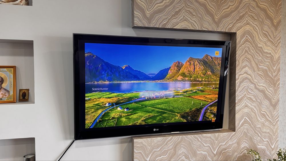 Телевизор LG (не смарт!)