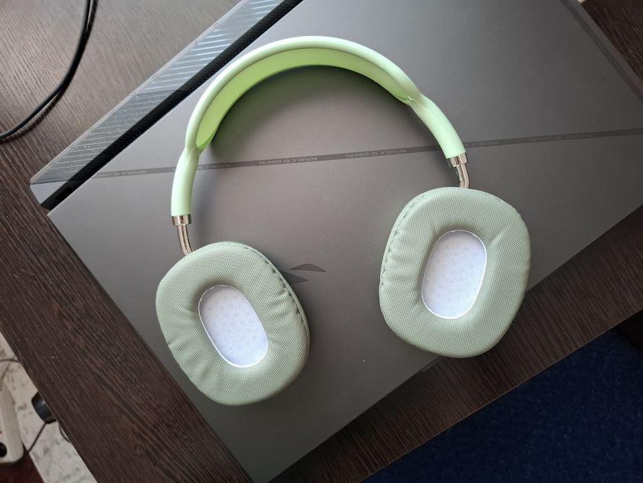 Блютуз наушники зеленые