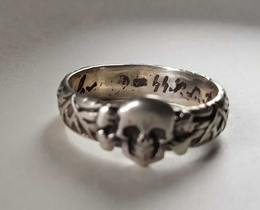 Германски сребърен пръстен waffen SS за заслуги