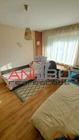 Продава се Тристаен апартамент в Варна, Лятно кино Тракия - 102 кв.м за 2206 €/кв.м - Снимка #3