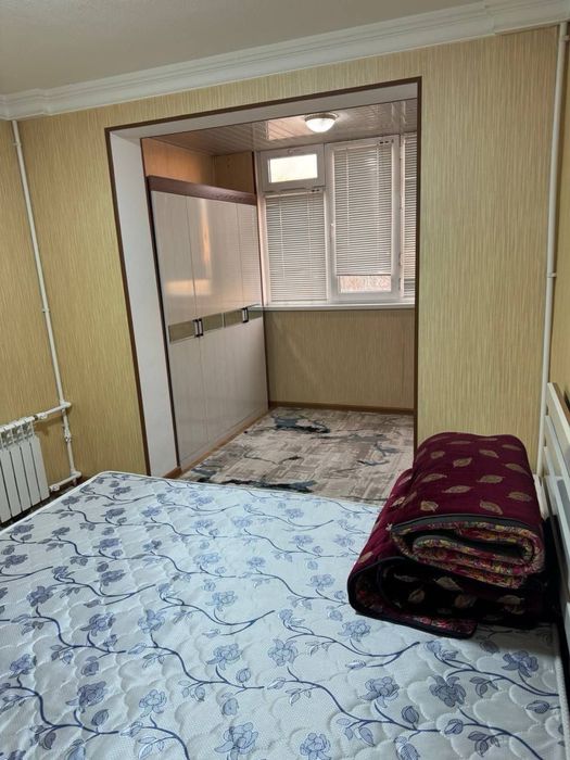 Ижарага берилади 2 хона 3 этаж янги уй мебелларигача 350y.e Мархабо.