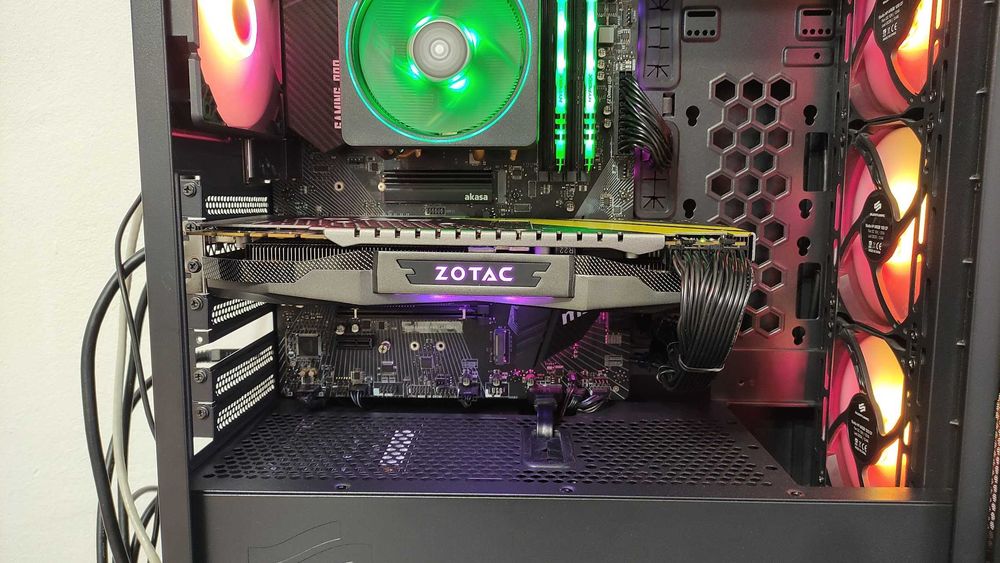 ZOTAC GTX 1070 AMP Edition